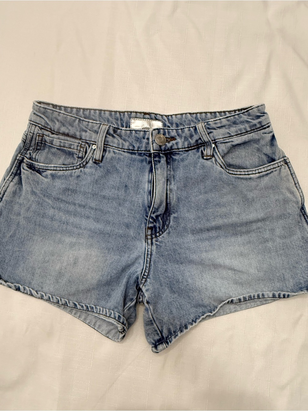 KUT From The Kloth High Rise Denim Shorts Size 6 Acid Wash